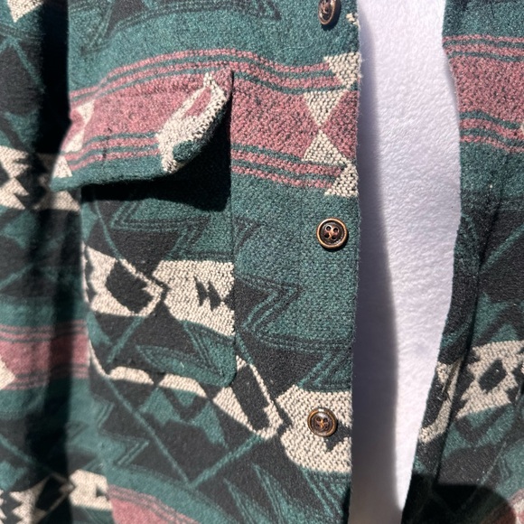 Patterned Jacket with Geometric Design - Picture 3 of 5